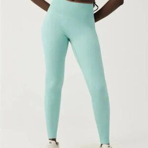 Outdoor Voices Seamless Ribbed Leggings